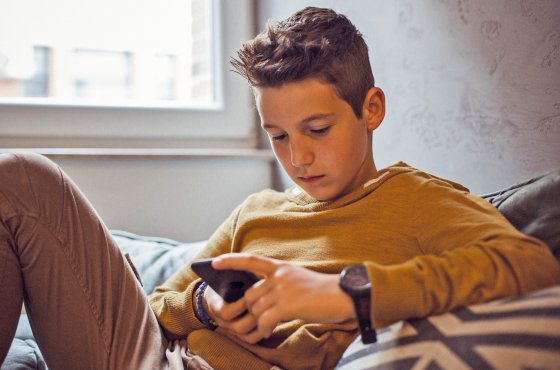 Эксперт рассказал, как мошенники выманивают через детей деньги родителей