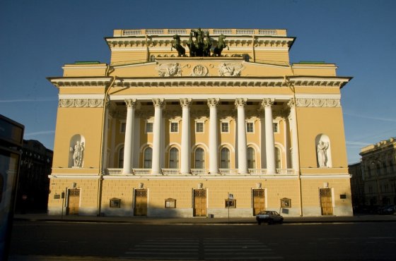 Александринцы выпускают премьеру, основанную на библейском сюжете