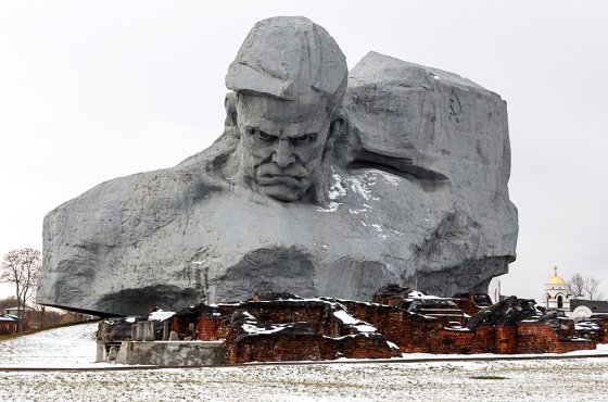 В сохранение исторической памяти погружены реставраторы Брестской крепости