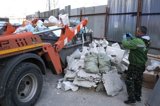 В Госдуме хотят обязать регионы создавать реестры возчиков строительных отходов