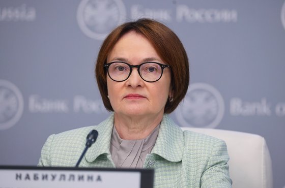 В ЦБ допустили возможное повышение ключевой ставки, но только в одном случае