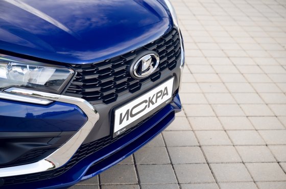 Lada Iskra ����� � ���-5 ����� ��������� ����������� � ������