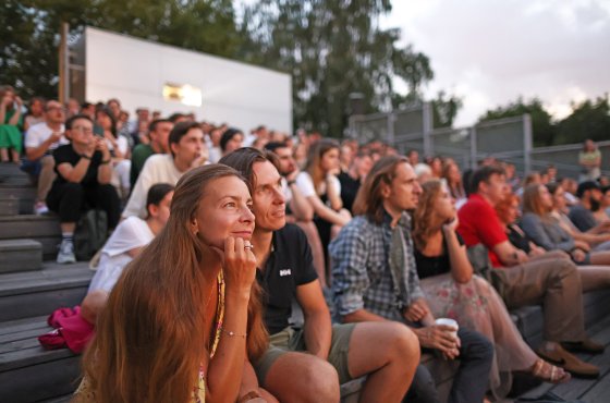 Лидеры кинопроката и хиты разных лет: Что покажут в рамках акции "Ночь кино"