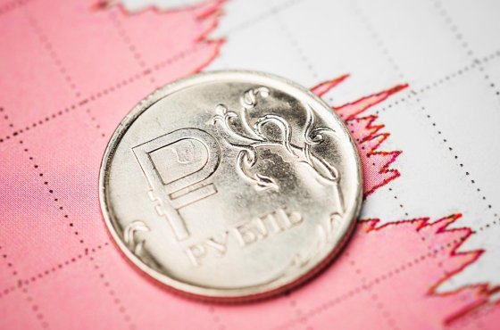 Экономисты спрогнозировали ослабление курса рубля к валюте в течение 2026 года