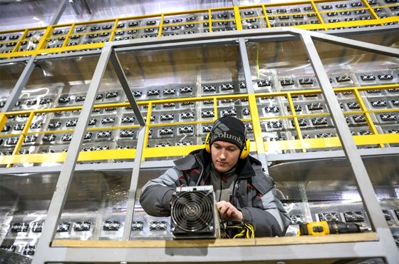 Энергетикам предложили разрешить майнинг. Зачем это нужно и какие могут быть последствия для населения