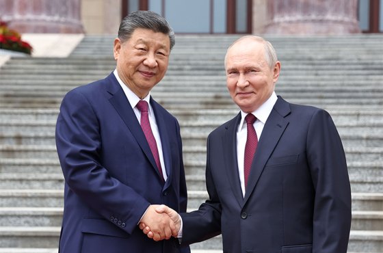 Отношения, закаленные ветром и дождем: Как прошли переговоры Владимира Путина и Си Цзиньпина. Главное