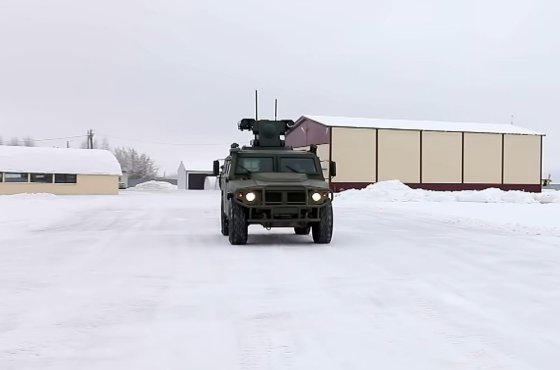Новейшую ракетную версию бронеавтомобиля "Тигр-М" показали на видео