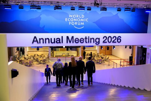 В Давосе все внимание будет приковано к президенту США. Он посетит форум в среду. 