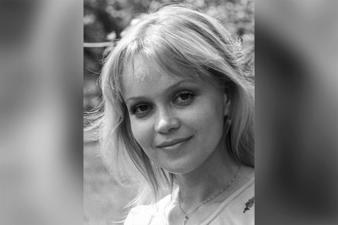 Заслуженная артистка Украины Ирина Шевчук. 1976 г.