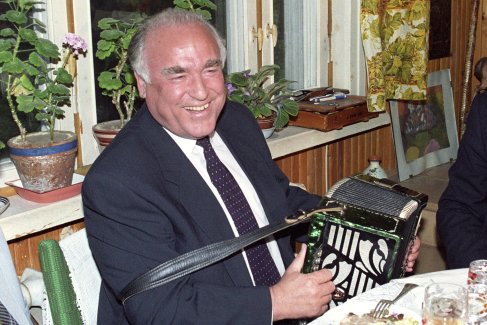 Виктору Степановичу Черномырдину сегодня исполнилось бы 88 лет