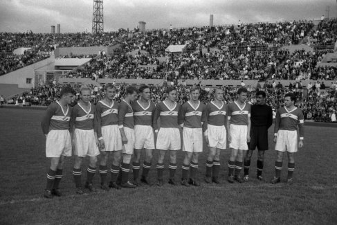 19 апреля 1935 года было основано спортивное общество "Спартак"