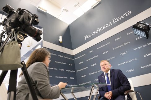 Александр Калинин