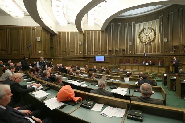 Пленум верховного суда домашний арест. Пленум вс РФ съемка.