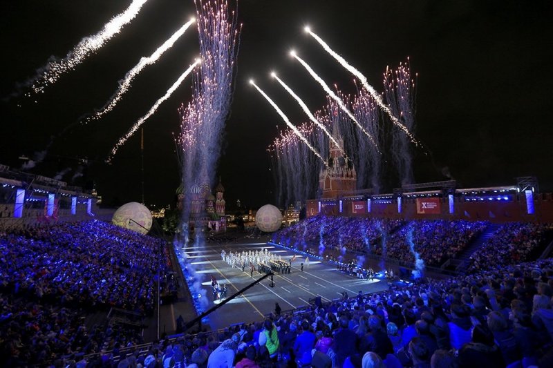 фестиваль круг света в москве в 2019 году. иваново кинофестиваль зеркало 2023 фото. церемония закрытия фестиваля. награждение студвесна в самаре. фестиваль молодёжи и студентов в москве 1985.