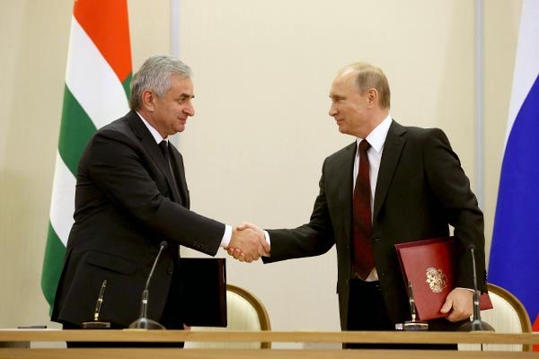 В абхазии есть санкции. В абхазии есть санкции