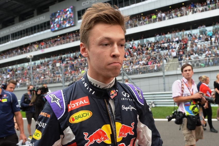 СМИ: Ферстаппен заменит Квята в "Ред Булле" - Российская газета