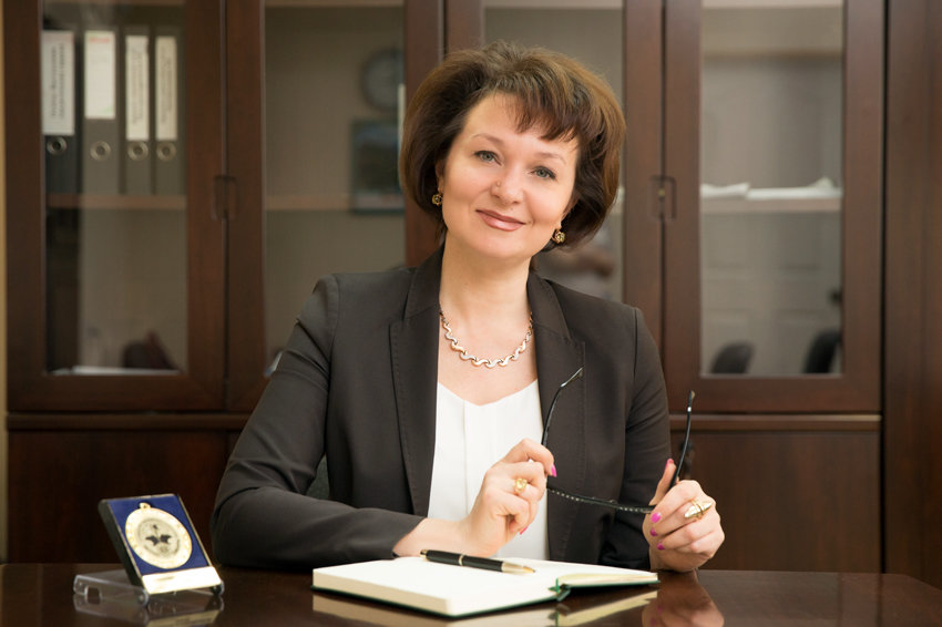 Ирина Иванова: Колледж постоянно развивается, ведь только так можно готовить компетентных и конкурентоспособных специалистов. / Кемеровский областной медицинский колледж