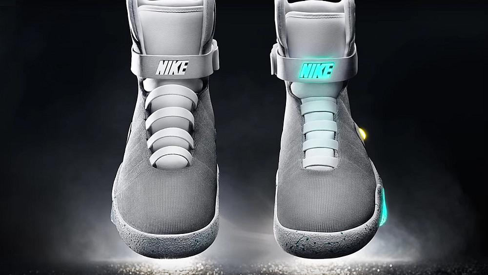 Nike раскрыла секрет самозашнуровывающихся кроссовок - Российская газета