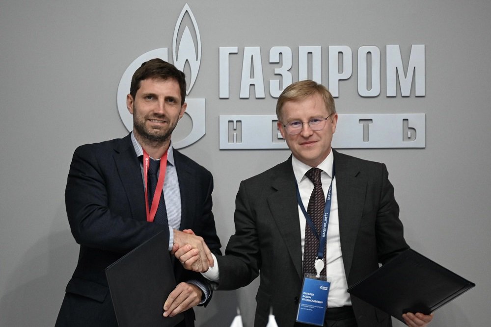 "Газпром нефть" и "Иннополис" поддержат инновационные стартапы ...