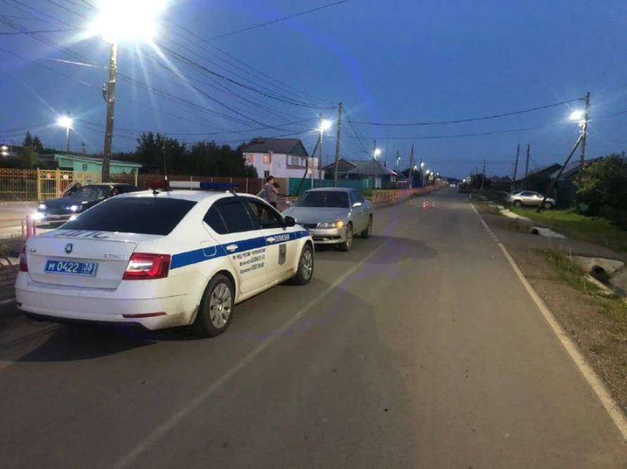 В Аларском районе Иркутской области ГИБДД устанавливает обстоятельства аварии В Аларском районе Иркутской области ГИБДД устанавливает обстоятельства аварии