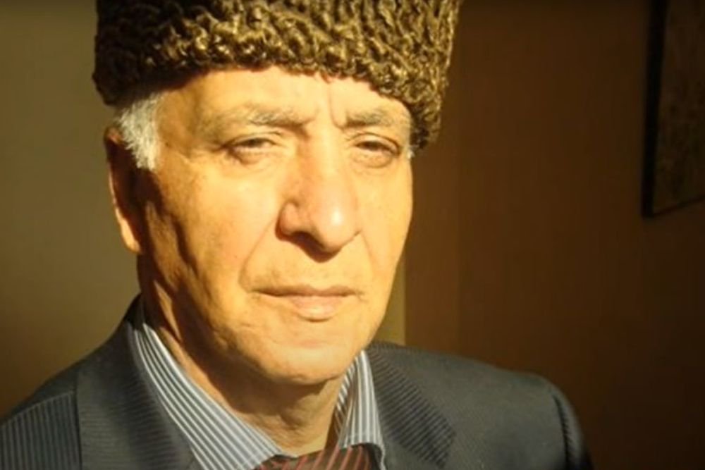 Умер советский певец-хененде Сулейман Абдуллаев - Российская газета
