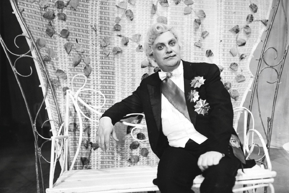 Геннадий Городилов в роли барона Зеты, "Веселая вдова", 1984 год