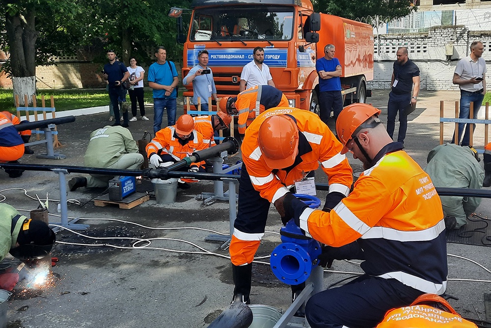 В Ростове-на-Дону в битве профмастерства сошлись бригады водоканалов ...
