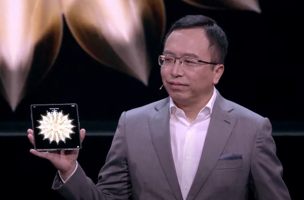 Honor представил на IFA-2023 складной смартфон HONOR Magic V2 Honor представил на IFA-2023 складной смартфон HONOR Magic V2
