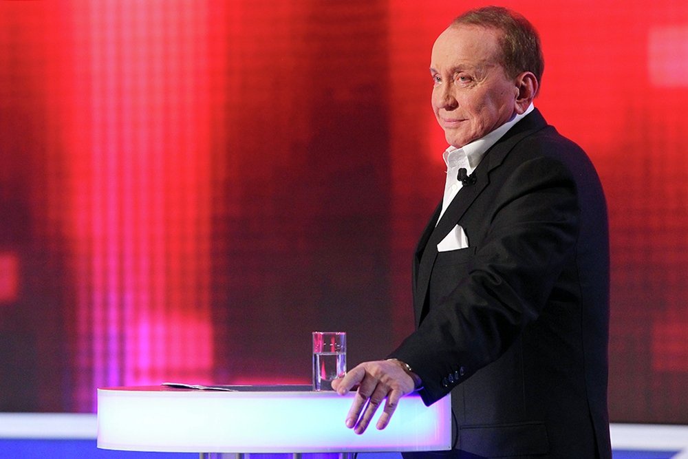 Александр Масляков на концерте, посвященном открытию штаб-квартиры "Планеты КВН".