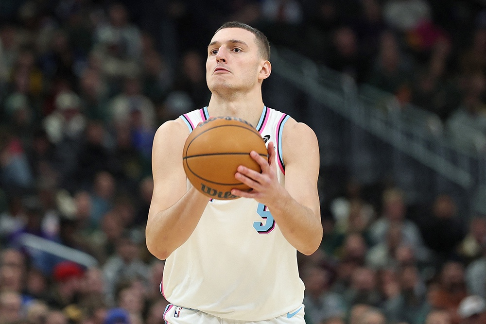 Никола Йович