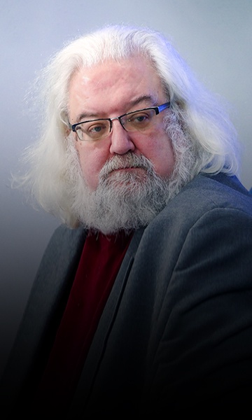 Андрей Максимов, писатель, драматург.