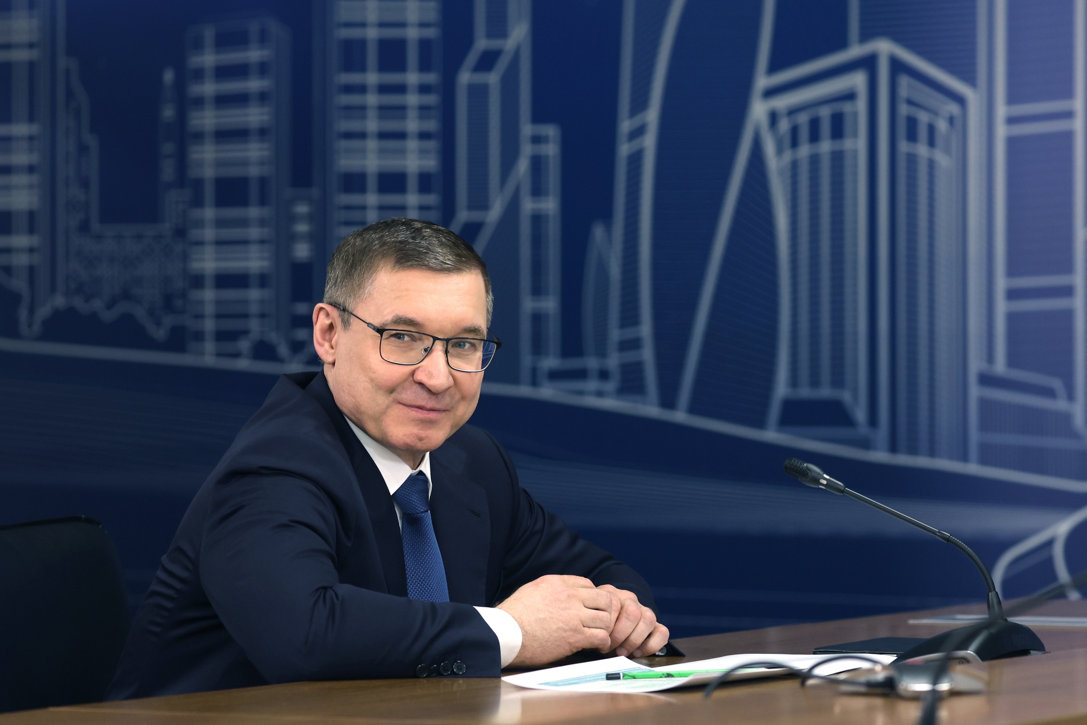 Полпред президента в УФО Владимир Якушев.