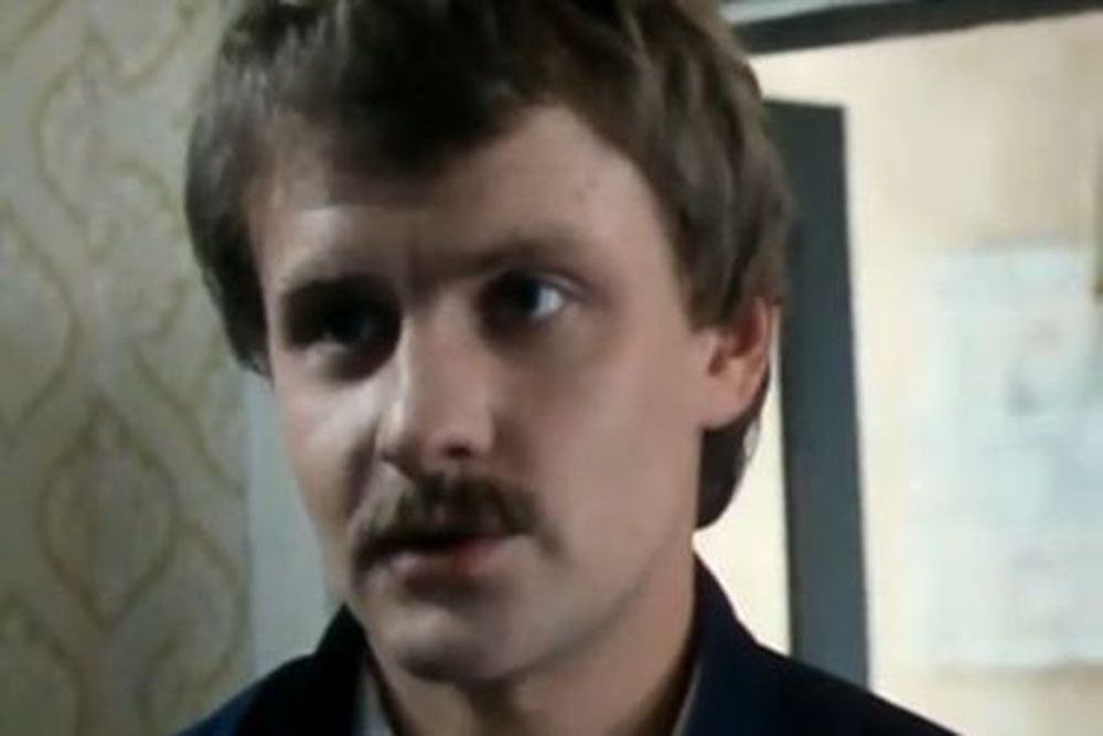 "Воскресенье, половина седьмого" (1988)