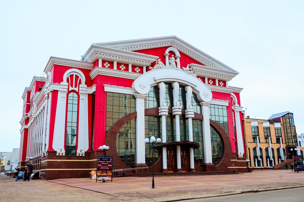Форум стартует в Республиканском театре оперы и балеты им. Яушева.
