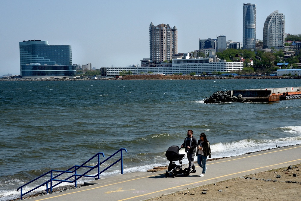 Современный бизнес старается улучшать условия жизни семей и создавать рабочие места для молодежи.
