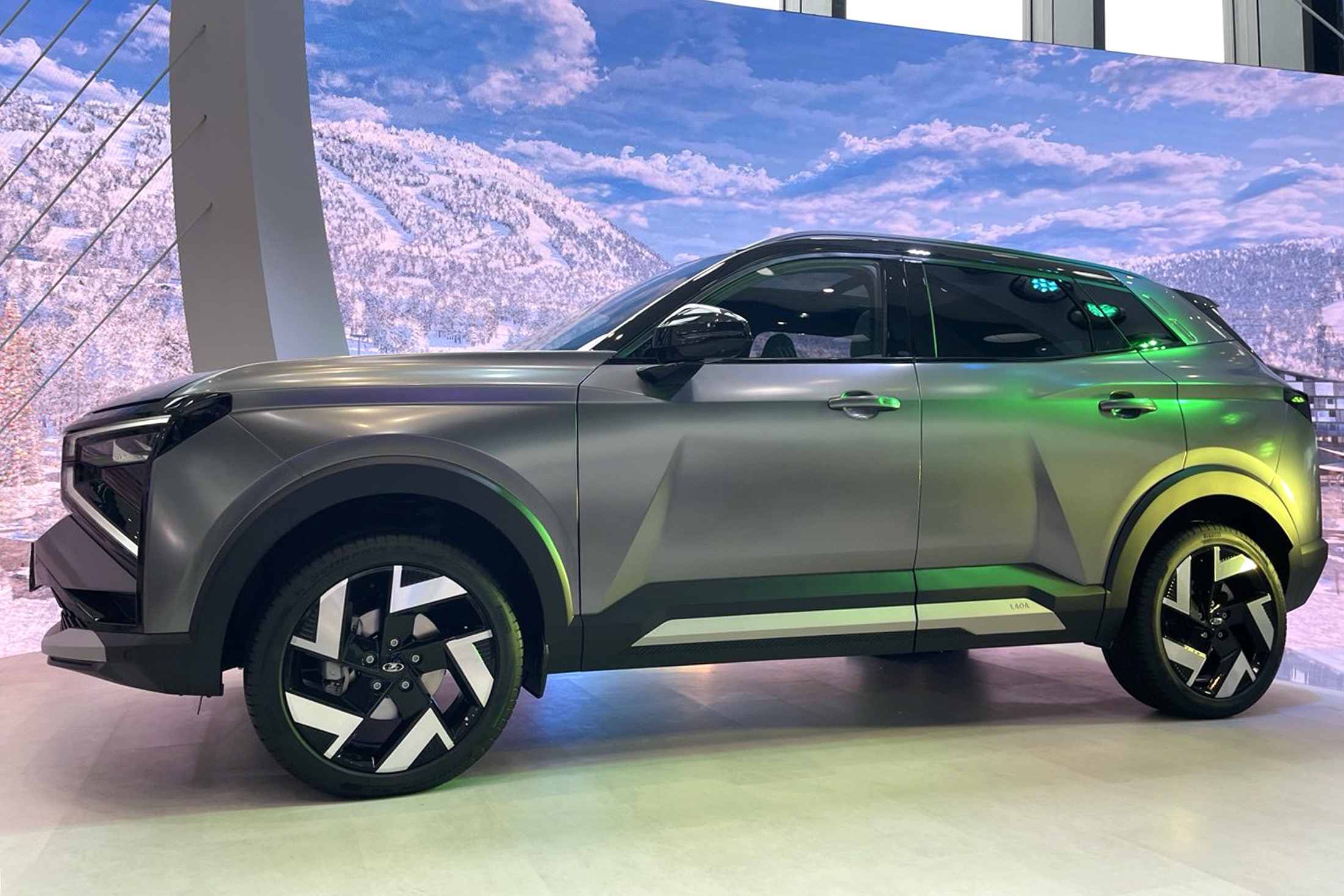 Прошла премьера кроссовера Lada Azimut: что это за авто, сколько будет стоить