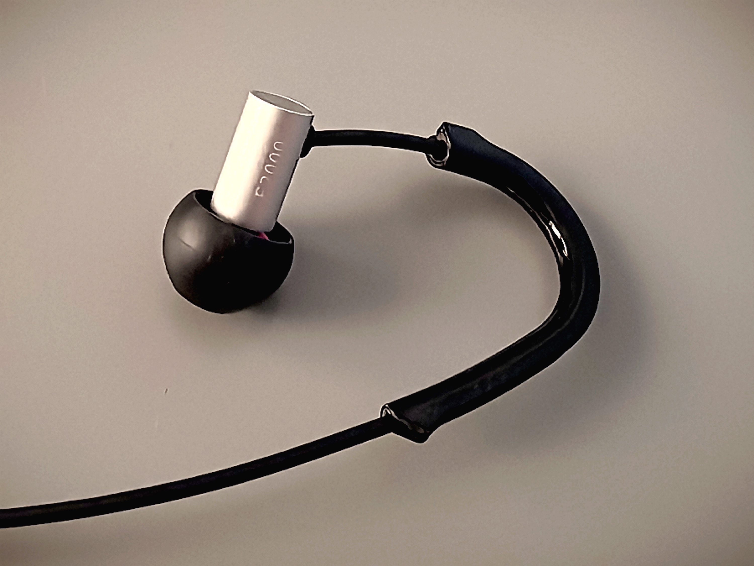 Внутриканальныt наушники Final Audio E2000