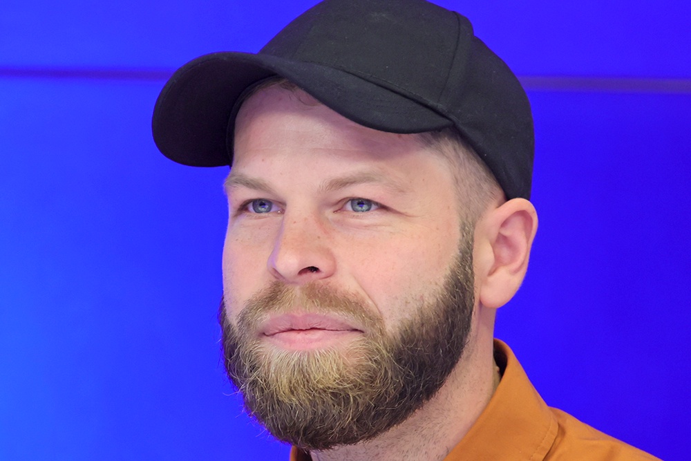 Американец Дэниэл Мартиндейл Американец Дэниэл Мартиндейл