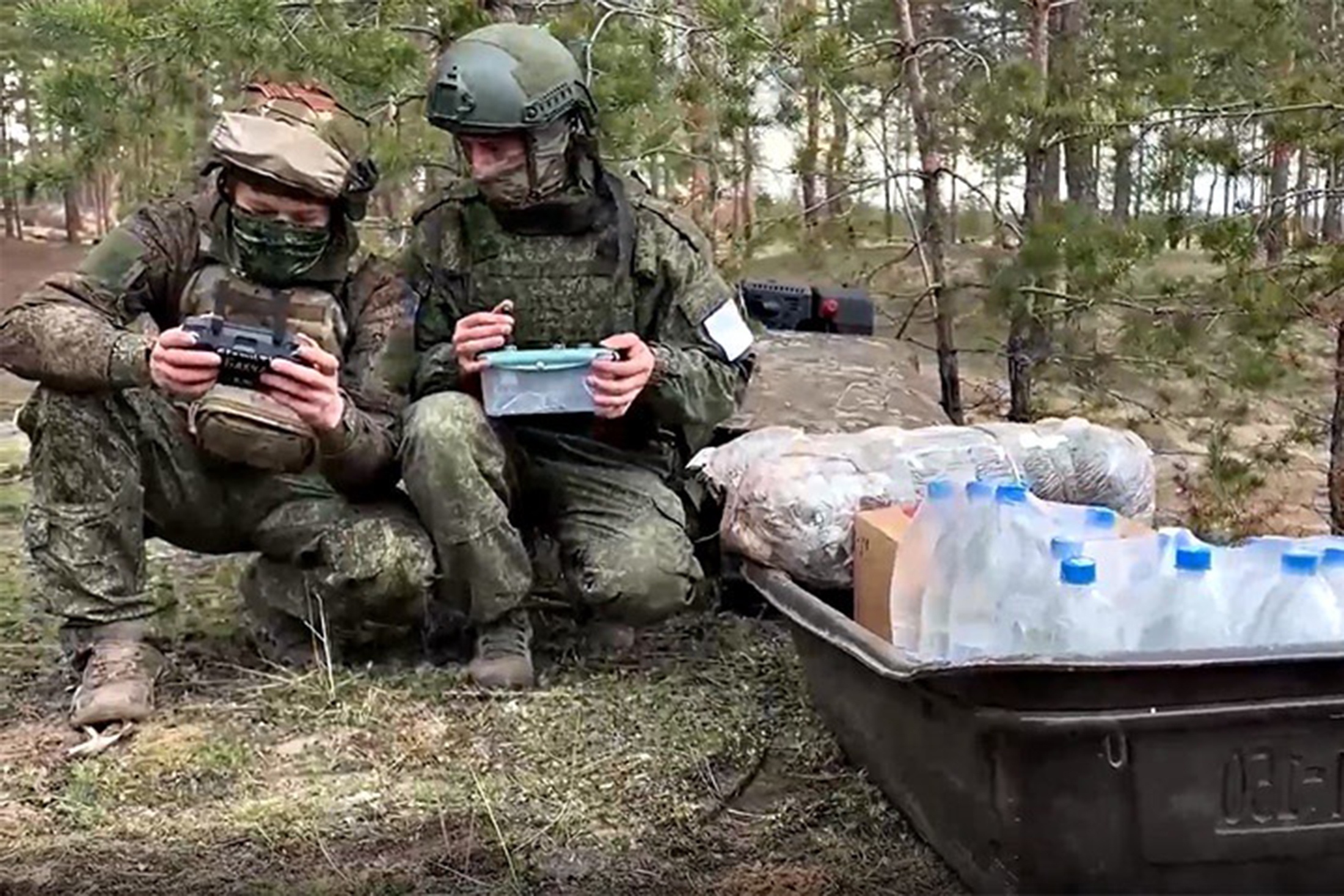Боец Ульяновск: в зоне СВО применяют мотособак на радиоуправлении
