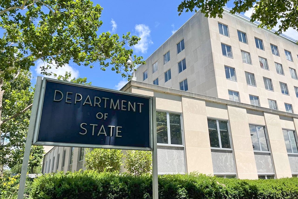 Масштабные увольнения в Госдепе США затронули специалистов по РФ и Украине
