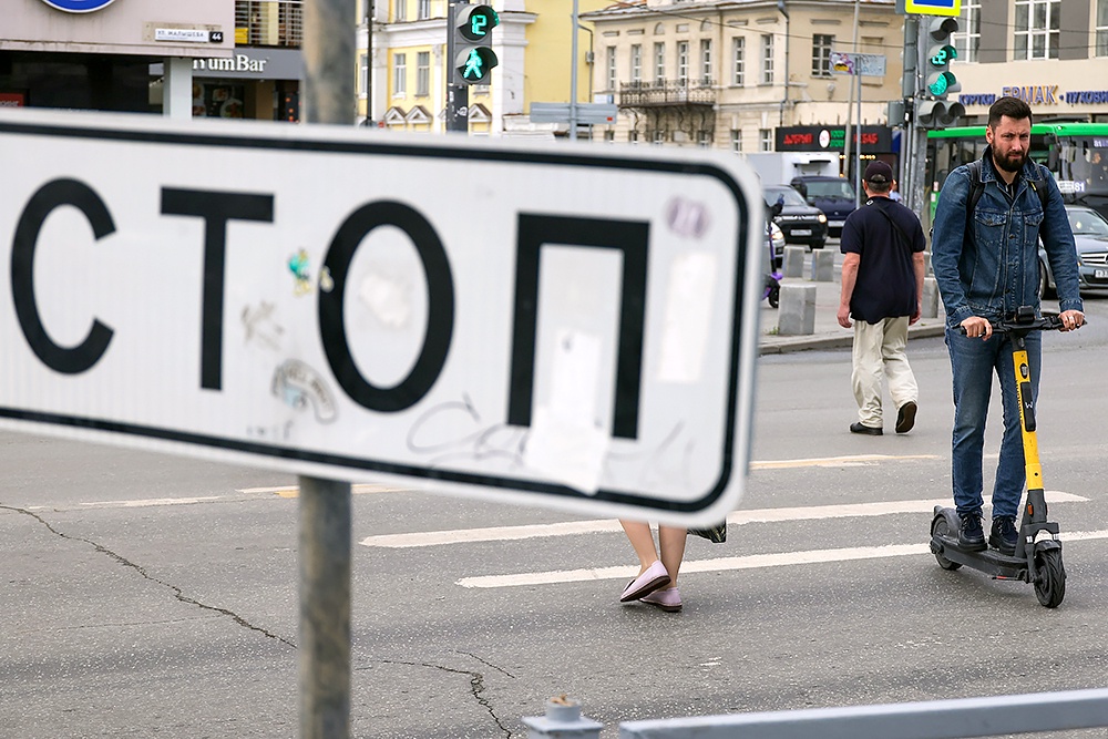 Для самокатов в большинстве городов не создана инфраструктура, и самокатчики оказались лишними.