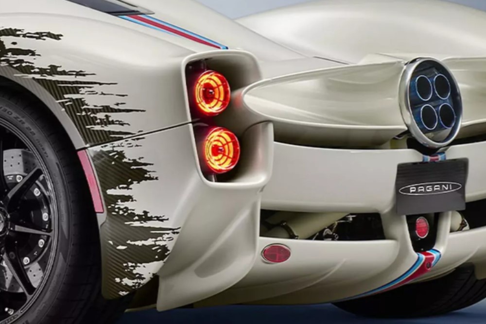 Шрамы украшают: Pagani разрисовала кузов Utopia царапинами по заказу клиента