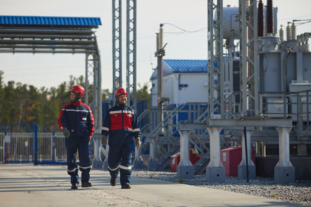 В Югре повышена надежность электроснабжения магистрального нефтепровода "Холмогоры - Клин"