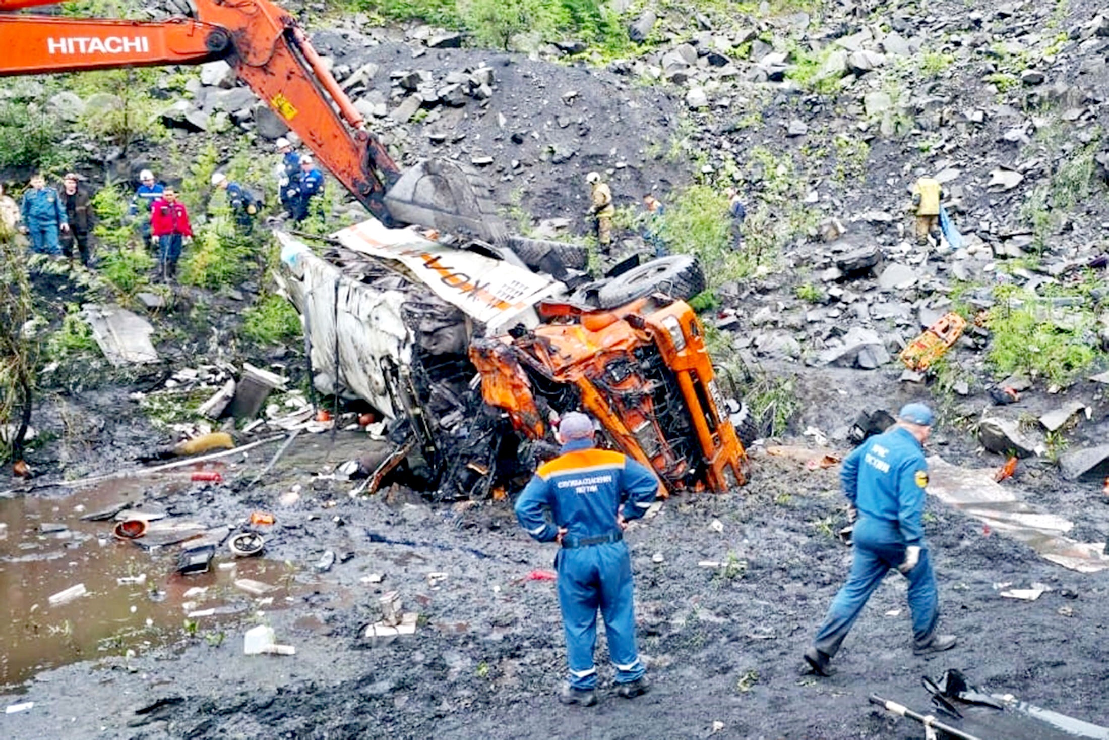 В ДТП в Якутии погибли 13 вахтовиков