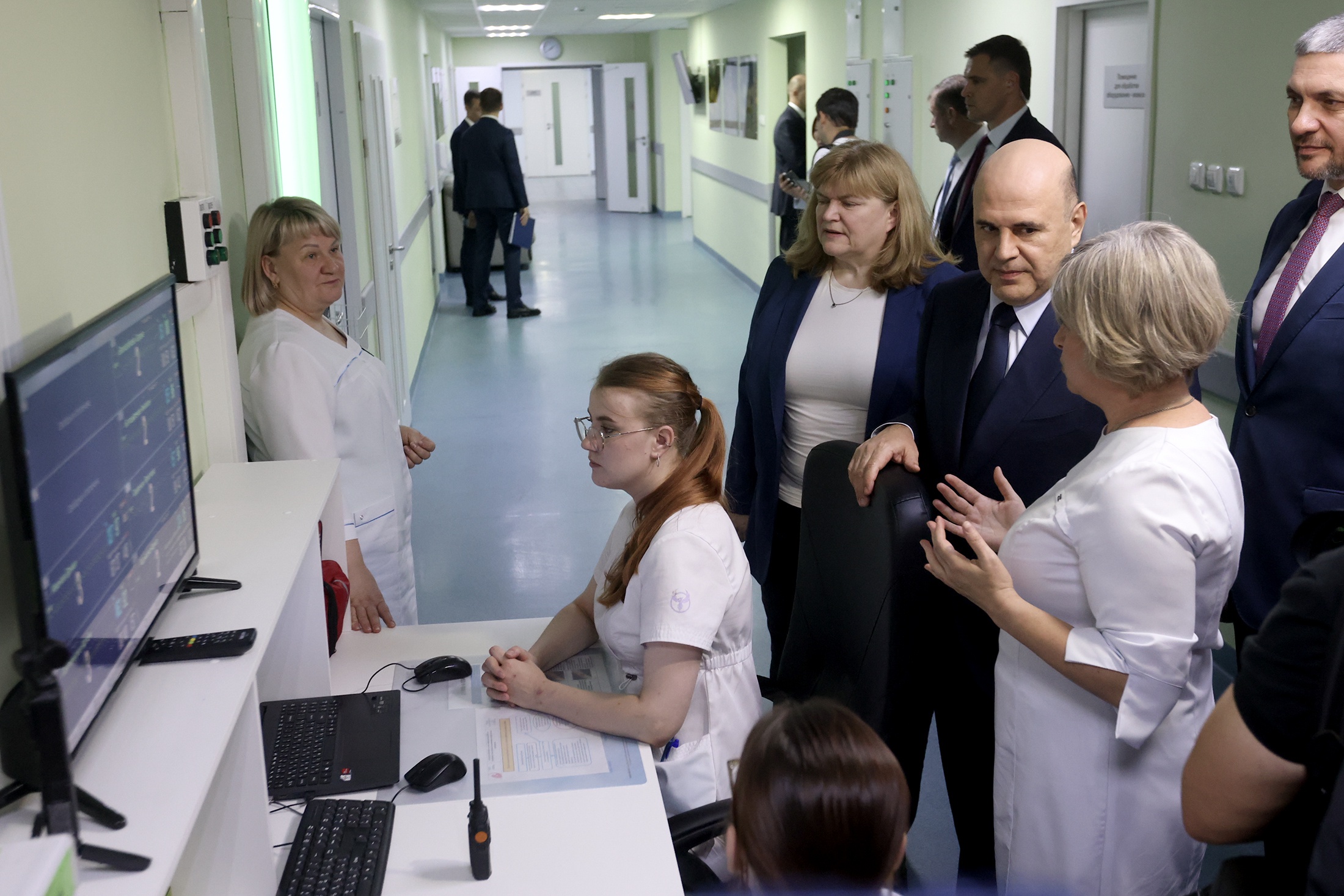 В Чите Михаил Мишустин посетил Забайкальский краевой перинатальный центр и оценил его работу.