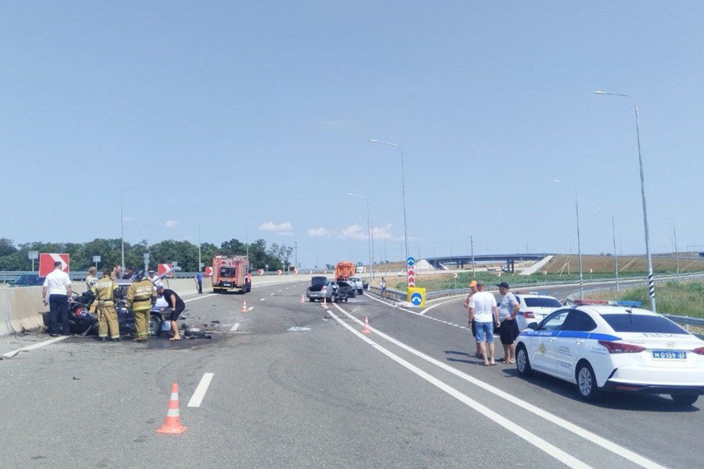 Три человека погибли в ДТП по дороге к Крымскому мосту на Кубани