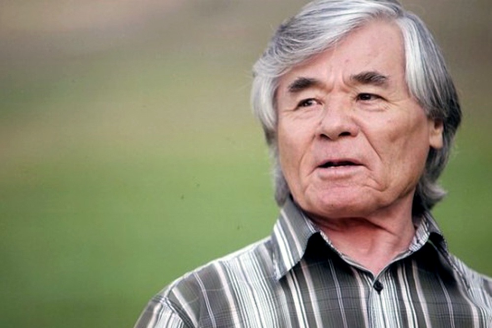 Исраил Сапарбай  