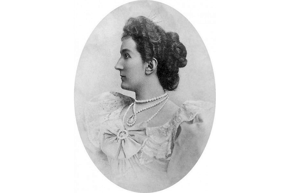 Великая княгиня Милица Николаевна прекрасно музицировала и смогла сделать аранжировку "Черногорской мелодии".  Долгое время она считалась утраченной.