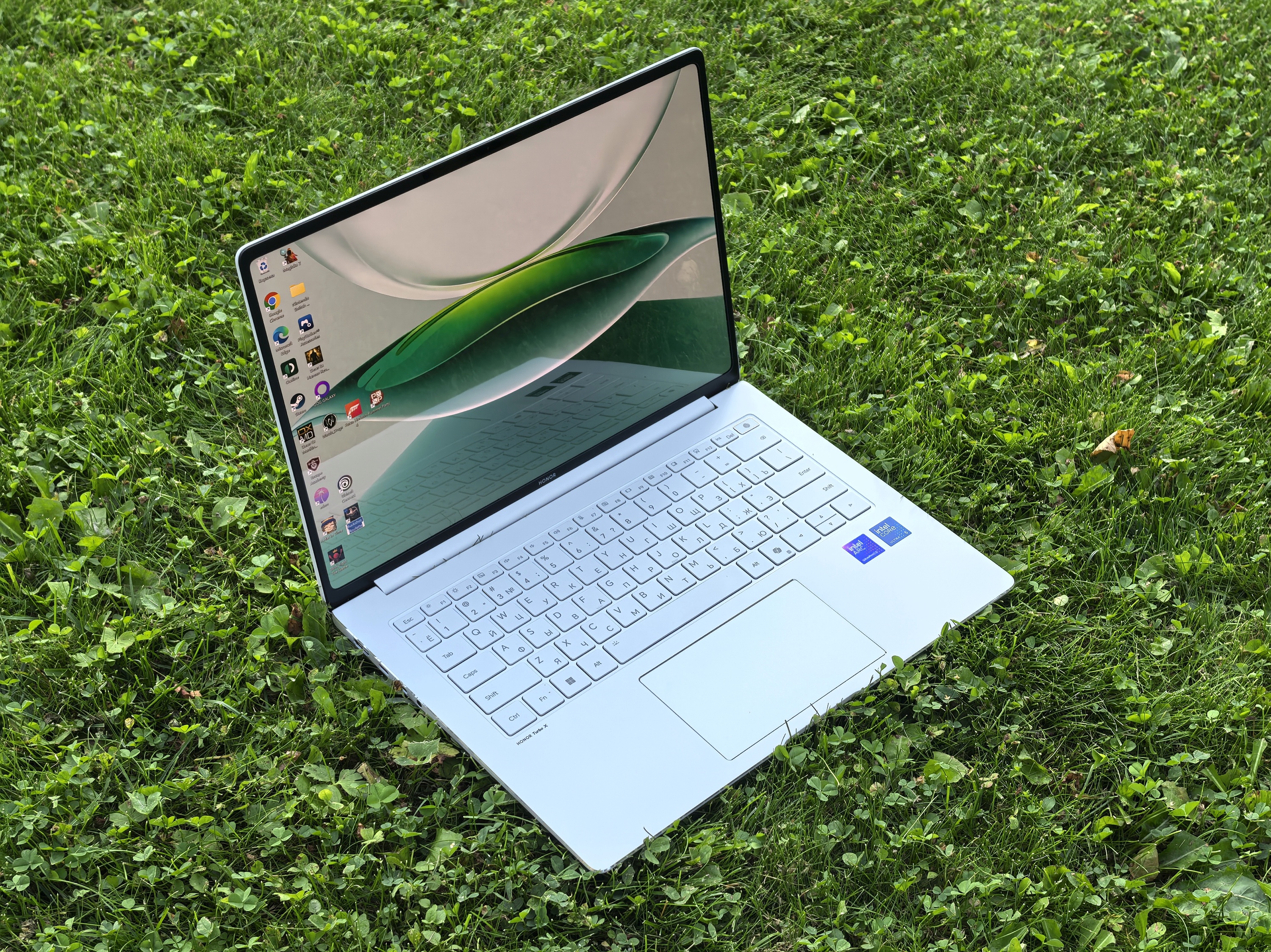 Honor MagicBook Pro 14