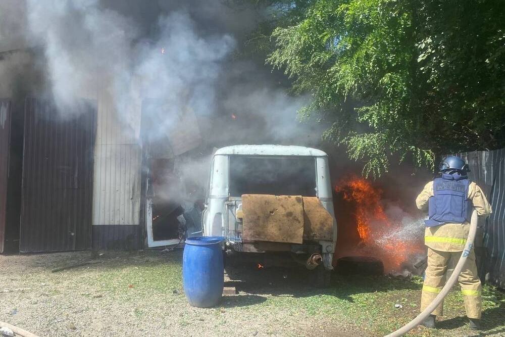 В белгородском селе из-за атаки дрона по движущемуся автомобилю пострадал житель